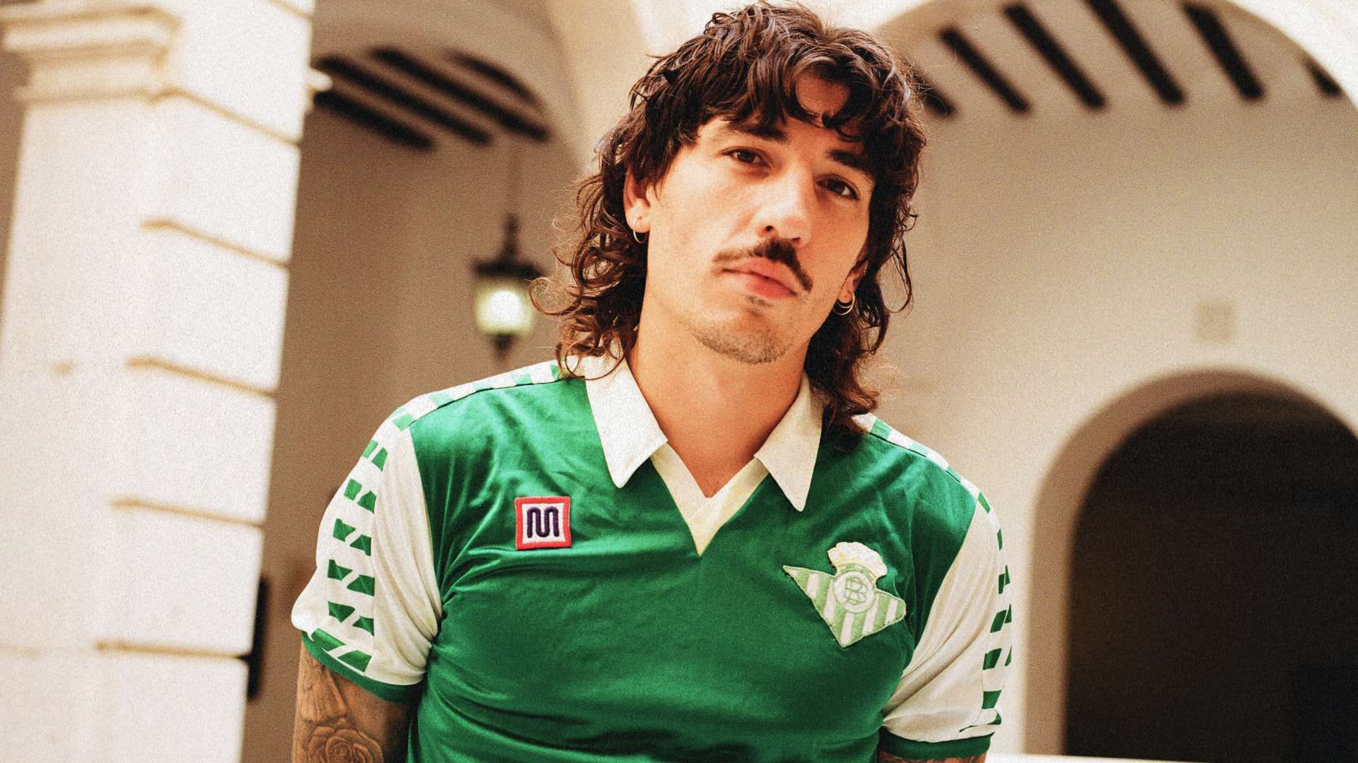 尔西之间的 尔西之间的