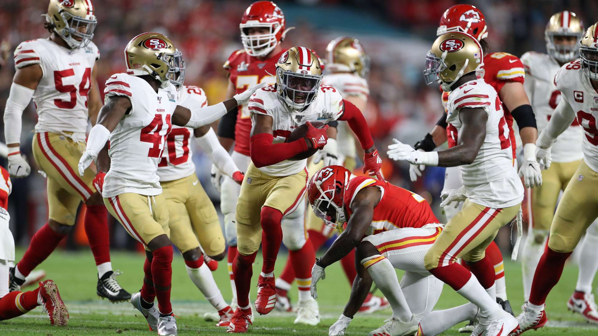 德佬：薩裏應該承擔自己的責任！.